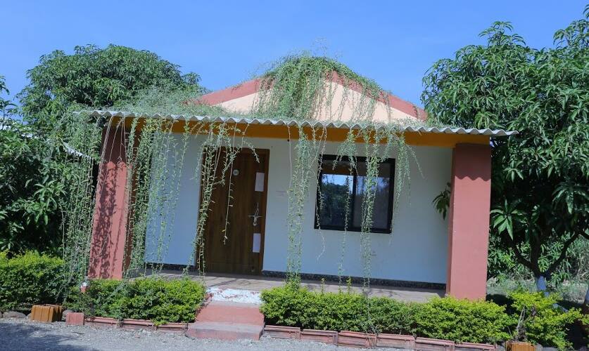 Nagabhai Nandiya Homestay, Somnath 4